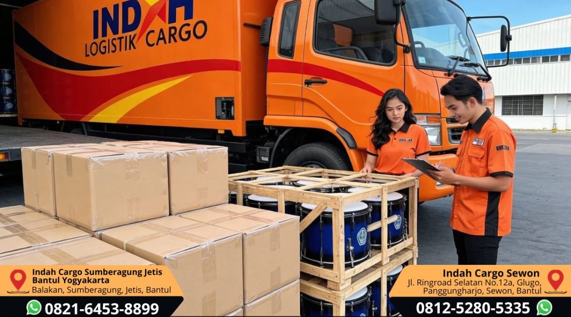 Proses pengiriman drumband Bantul dengan packing aman oleh Indah Cargo Sewon & Sumberagung Jetis Bantul Yogyakarta
